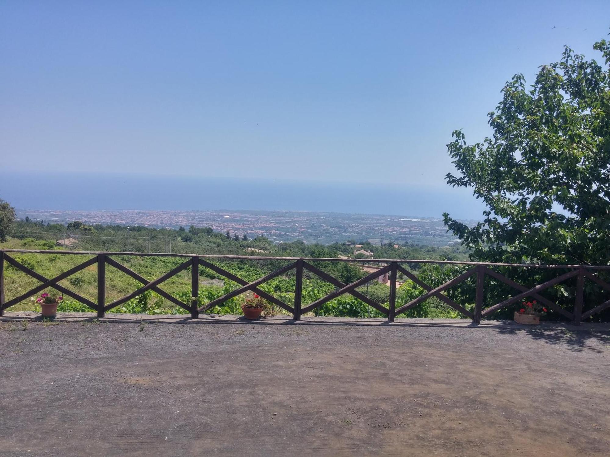 Sorbello Dell'Etna Villa Milo Exterior foto
